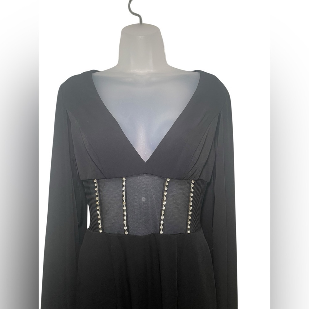 Mac Duggal New 49853 Sample Black Jumpsuit Cape Sleeves Sheer Abdomen Size 2 - Picture 3 of 10